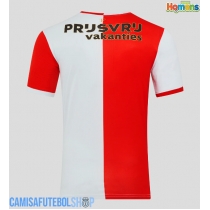 Camisa de time de futebol Feyenoord Replicas 1º Equipamento 2025-26 Manga Curta
